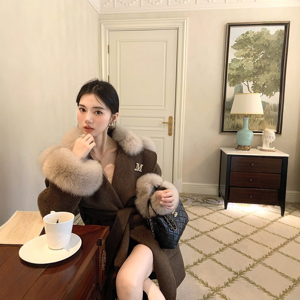 m家美拉德新款气质狐狸毛领羊毛大衣女中长款高级感外套皮草大衣,女装/女士精品,毛呢外套,淘宝优惠券,粉丝福利购,淘宝优惠卷