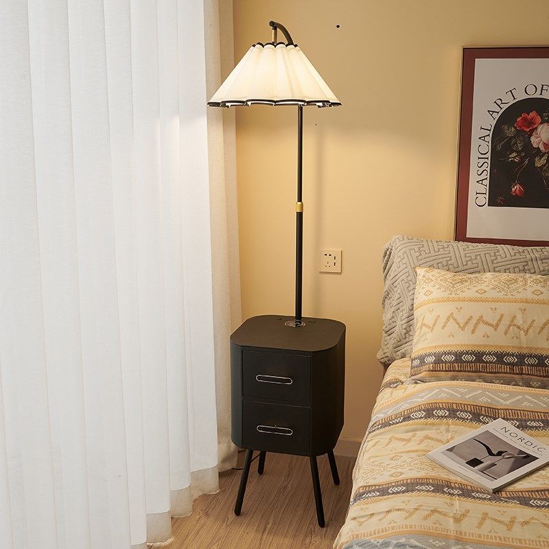 卧室复古风落地灯床头柜台灯一体氛围感装饰置物朵客厅沙发台灯,家装灯饰光源,装饰落地灯,淘宝优惠券,粉丝福利购,淘宝优惠卷