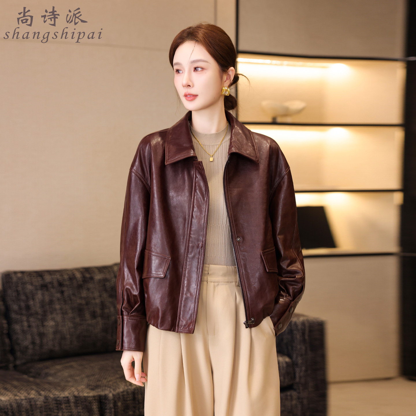 真皮皮衣女2025春秋新款海宁油蜡绵羊皮夹克时尚休闲妈妈宽松外套