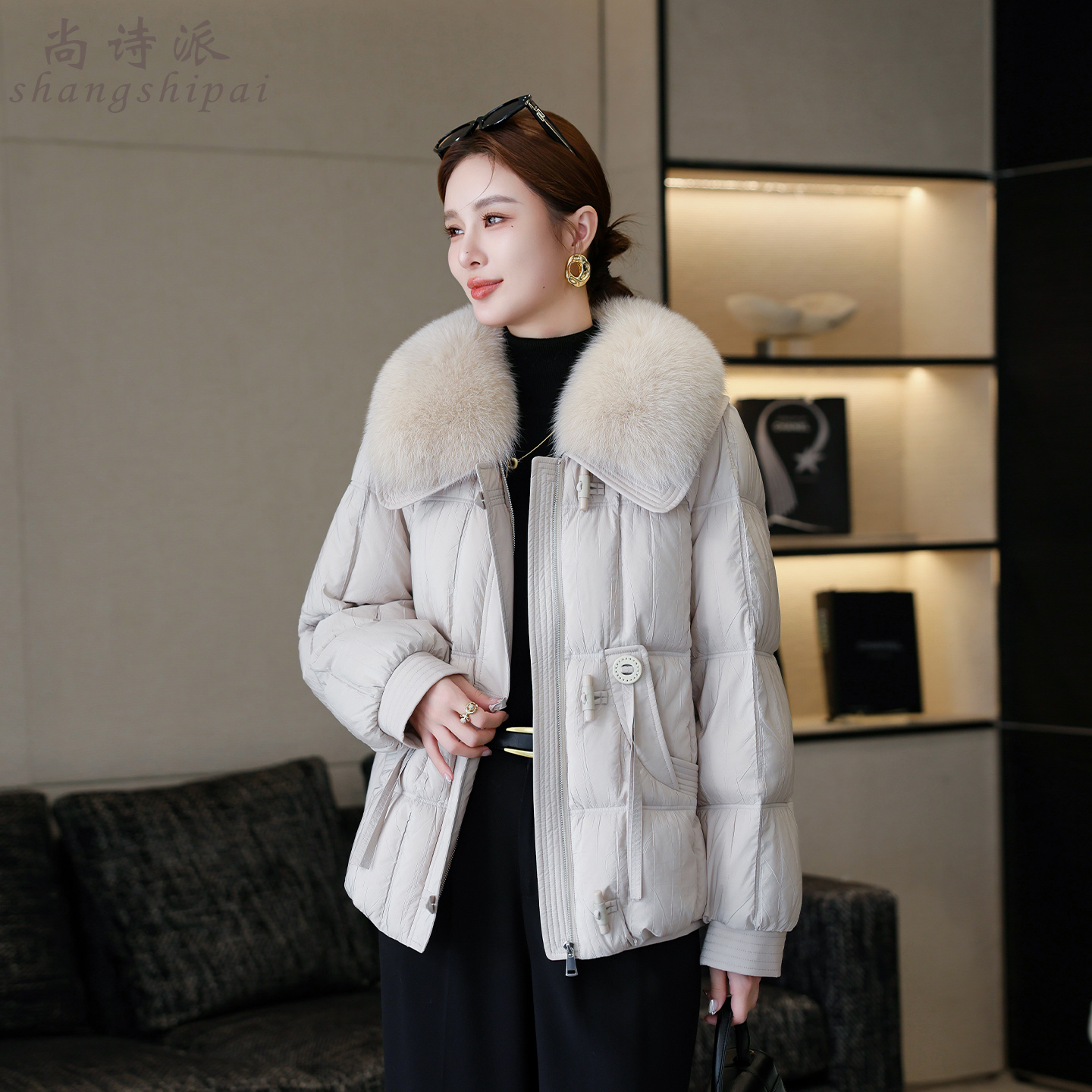 羽绒服外套女短款2025冬季新款