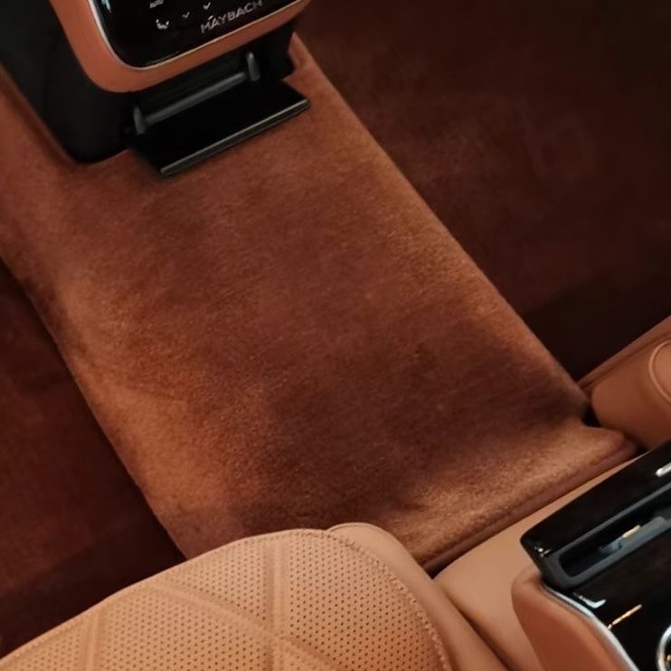 款奔驰50lg6汽车脚垫s43迈巴赫0款s460ls0e35022羊毛地毯平铺g8g