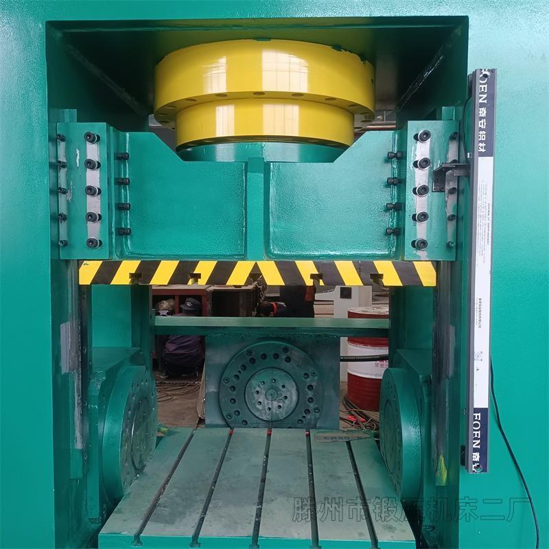 630T伺服框架液压压机三缸驱动全自动龙门压力机金属压装成型机