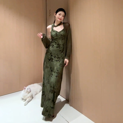 森系复古绿色碎花连衣裙子女早秋套装裙韩系氛围感轻中式绝美长裙