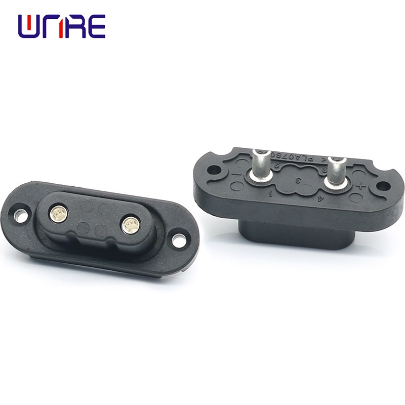 QC2+0圆形公母插头座锂电动滑板自行单车充电口接头新能源连接器