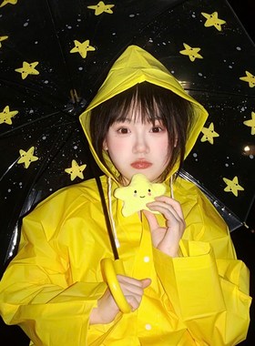 可爱黄色一次性雨衣成人外穿出游旅游加厚雨披户外登山拍照道具