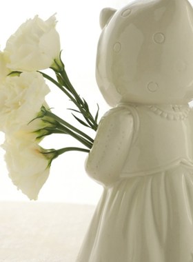 MUe Grden 咪咪夫人 背影杀小容量单只花陶瓷花瓶水培花器