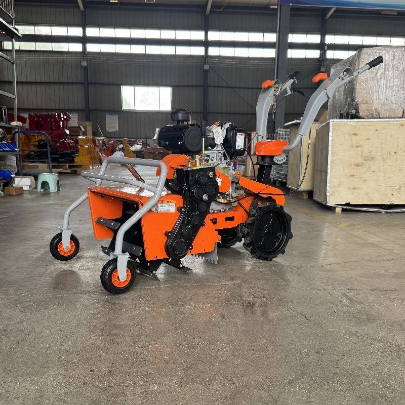 173柴油犁地除草机大马力双轴除草机农用四驱开沟除草机