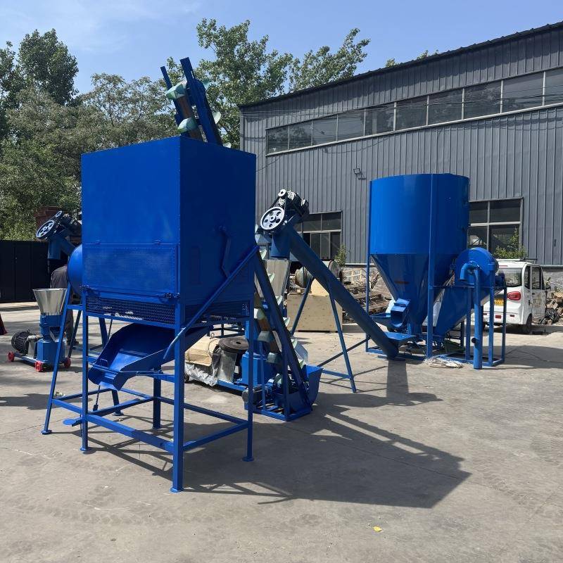 小型养殖场饲料颗粒机玉米青草草料饲料机豆粕稻壳麸皮造粒机