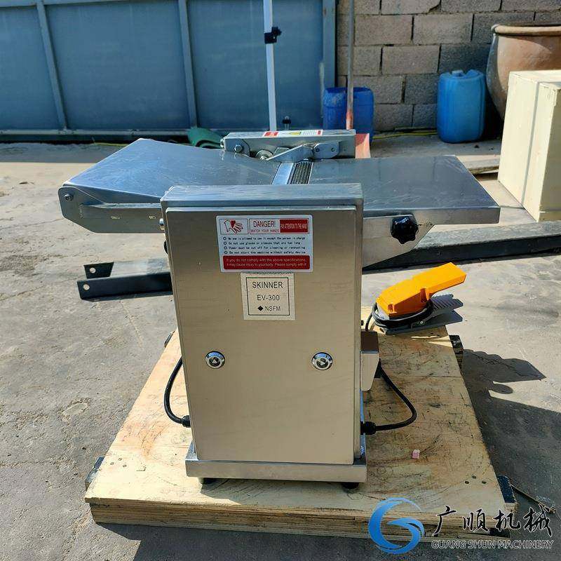 猪肉去皮机小型猪肉剥皮机不锈钢材质猪肉扒皮机生产厂家,厨房电器,其他商用厨电,淘宝优惠券,粉丝福利购,淘宝优惠卷