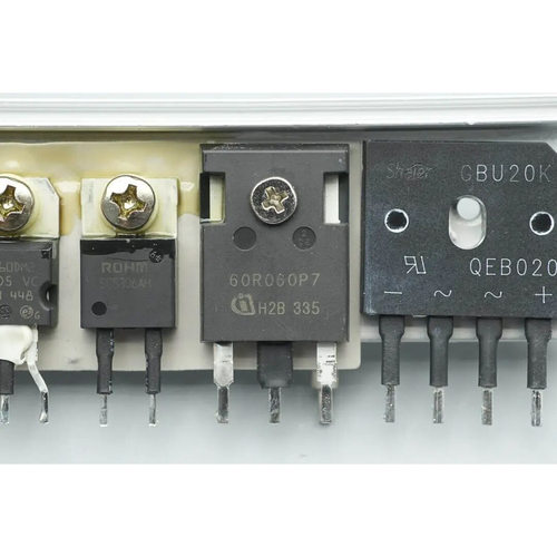PFC开关管IPW60R060P7 NMOS耐压650V导阻60mΩ采用TO247-3芯片IC