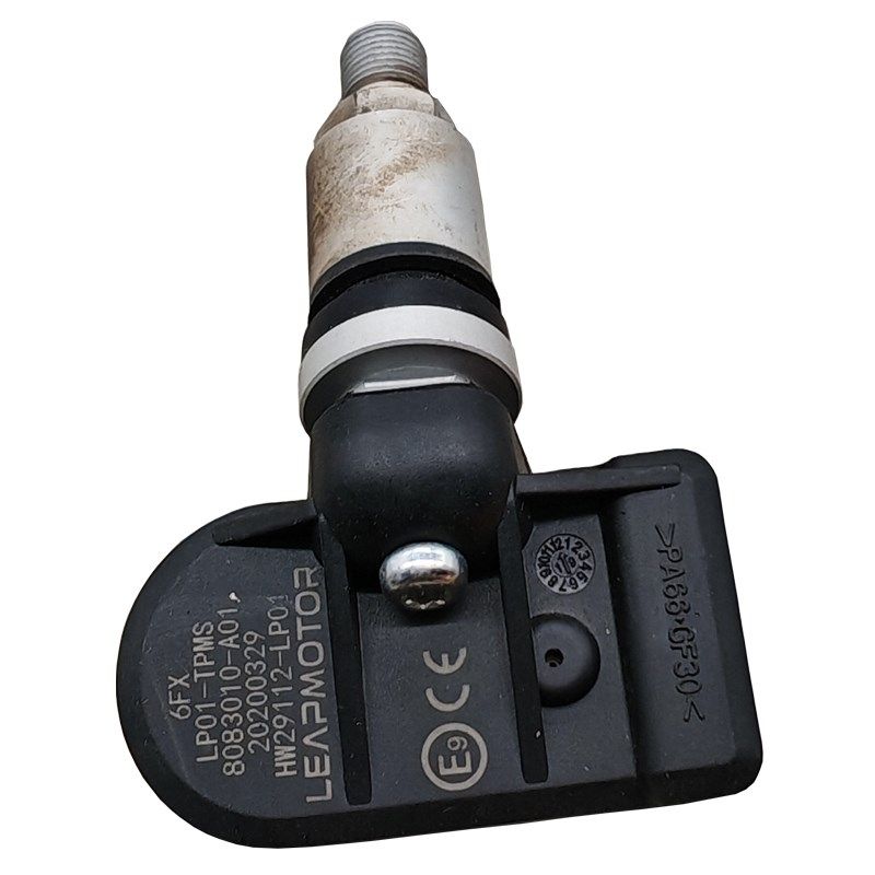 零跑原厂胎压传感器修复更换电池胎压监测器轮胎报警故障