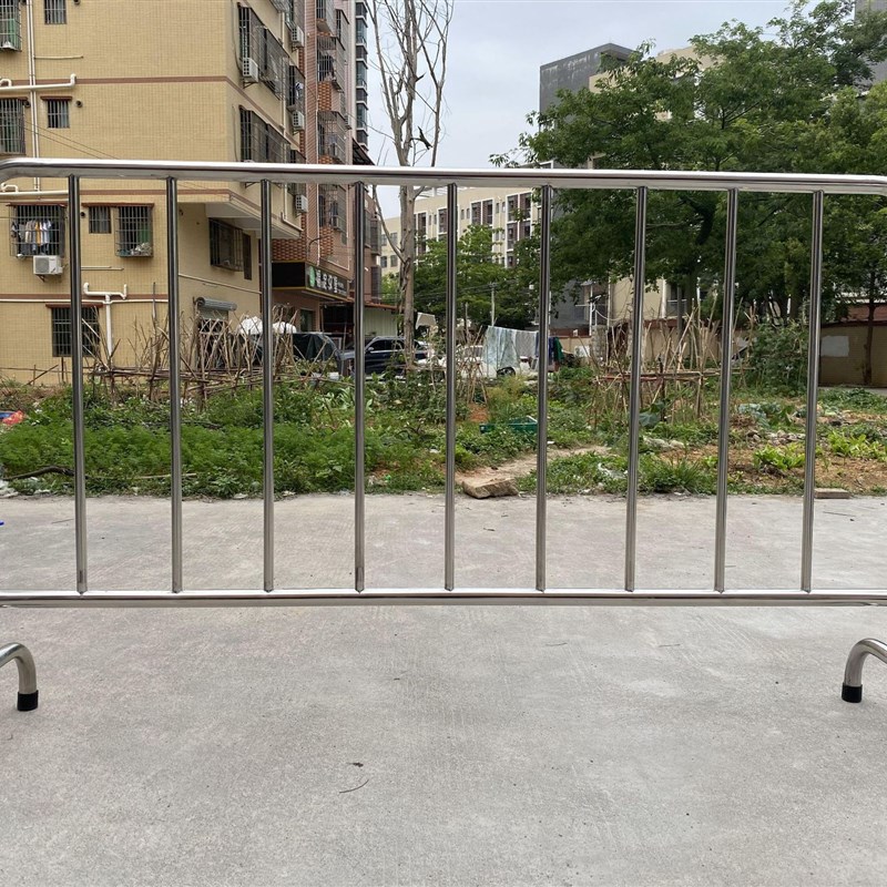 加厚304不锈钢铁马护栏隔离栏杆活动安全地铁高V铁学校物业护栏