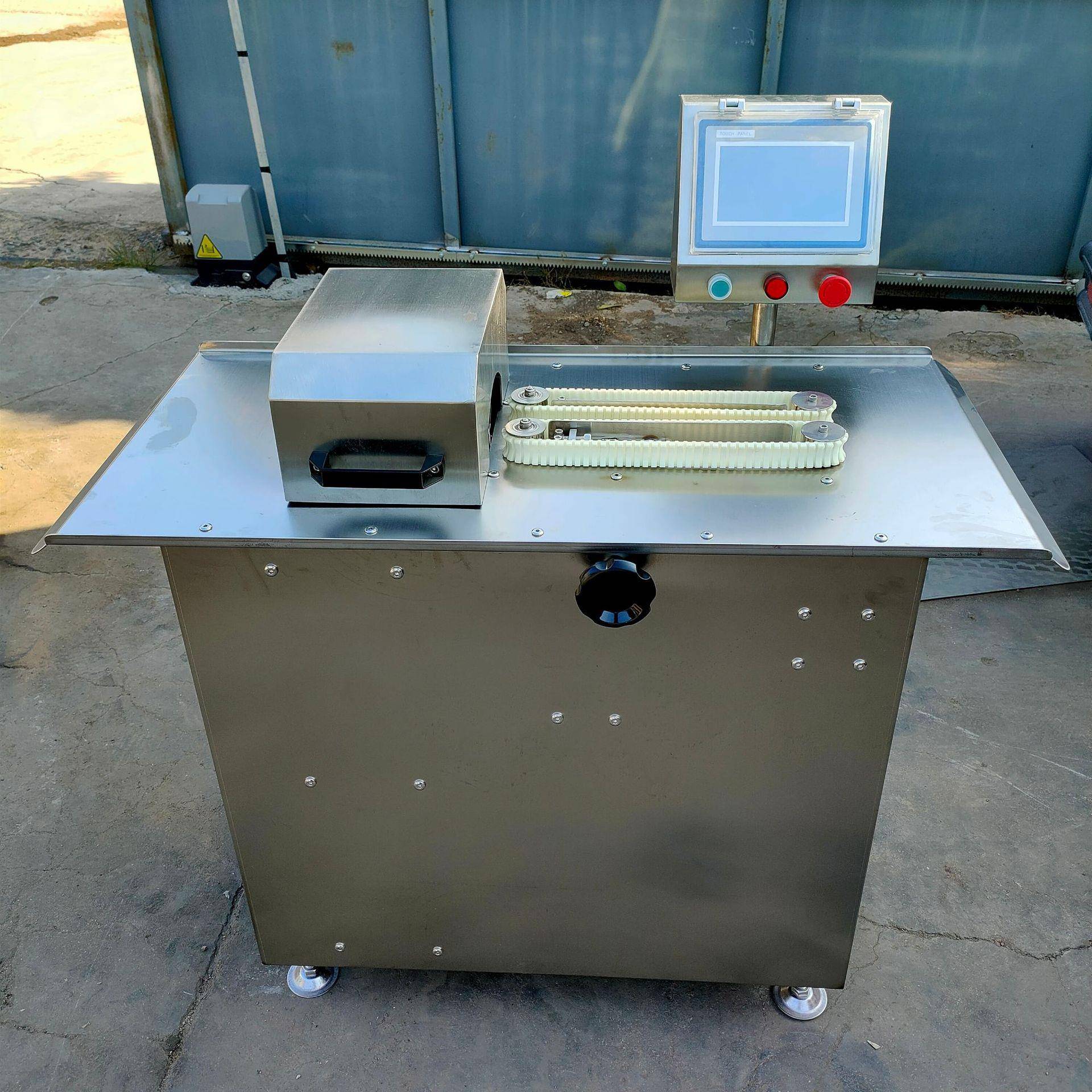 单路双路烤肠扎线机香肠扎线机机械灌香肠扎线设备