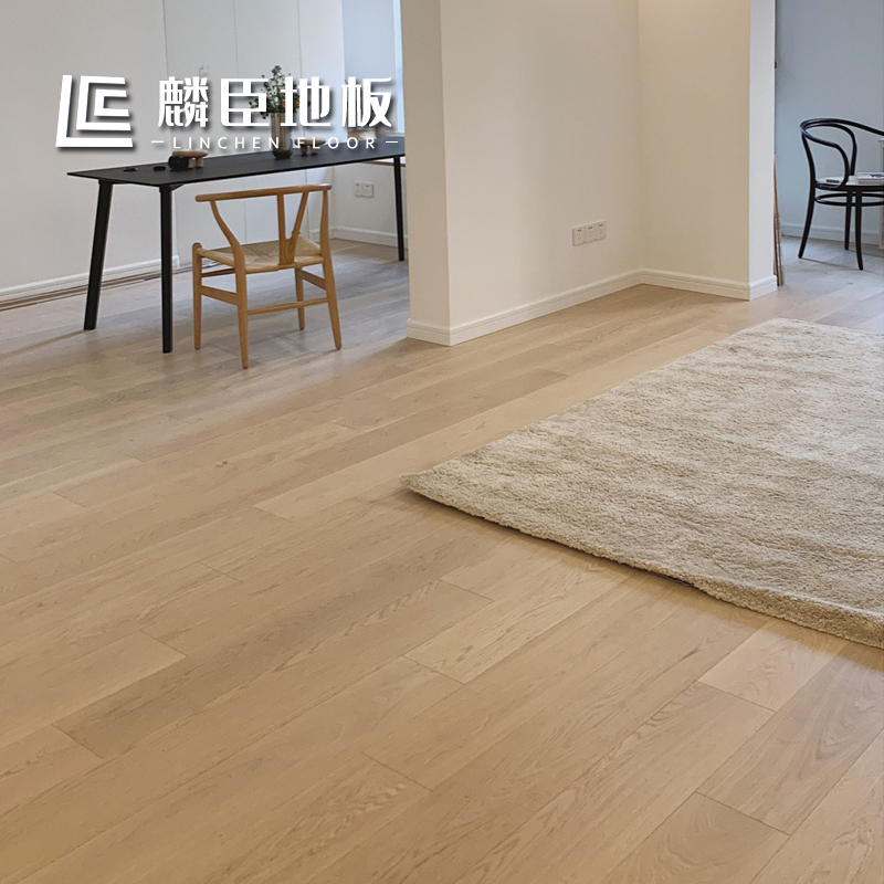 麟臣橡木纯三层实木大板日系风格家用地暖地板