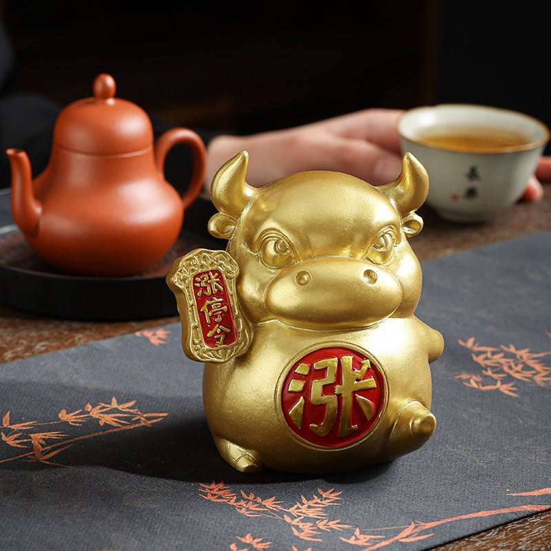 青砂石创意涨停令牛茶宠摆件家居办公室精品桌面装饰品业送礼品