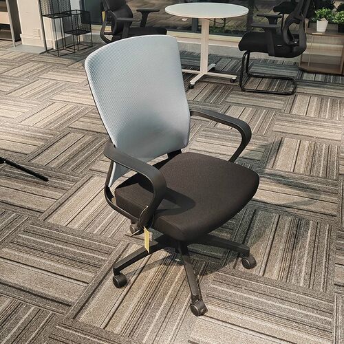 伟豪家具舒适久坐网布办公椅职员万向轮现代电脑椅会议椅