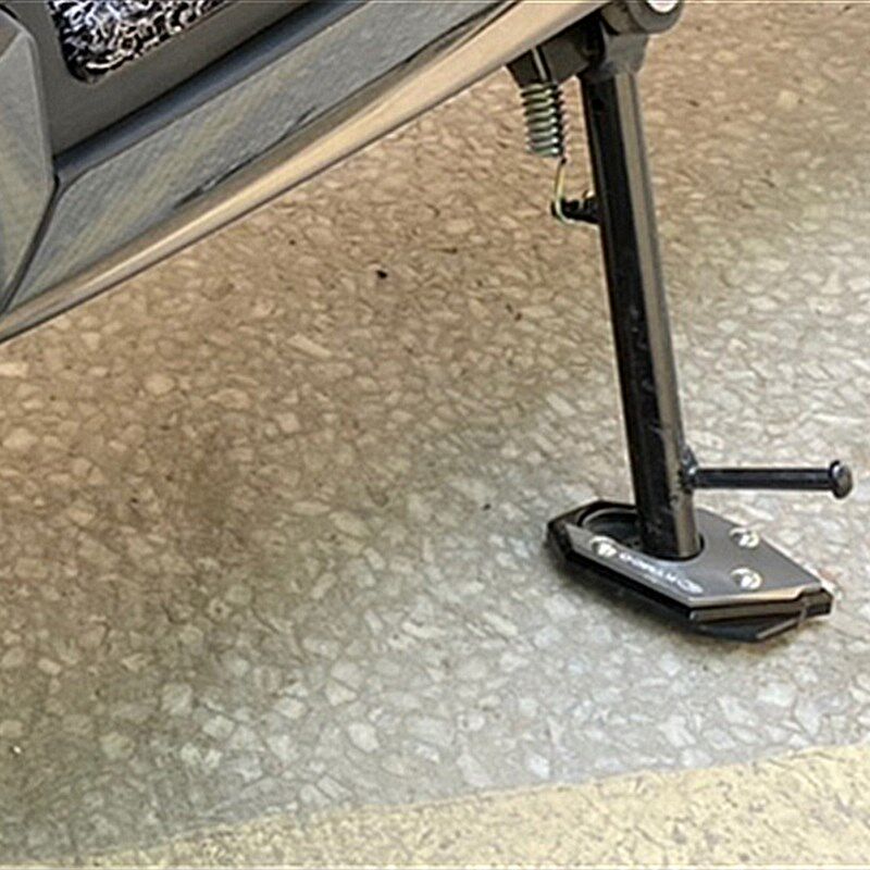 适用光阳 Downownii 改装边撑加大座 侧脚撑垫 脚架,摩托车/装备/配件,盖帽配饰,淘宝优惠券,粉丝福利购,淘宝优惠卷