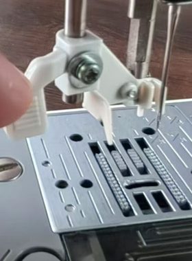 兄弟缝纫机配件大全穿线器GS27002788 TM27PK GP60X JD2799 JK17B