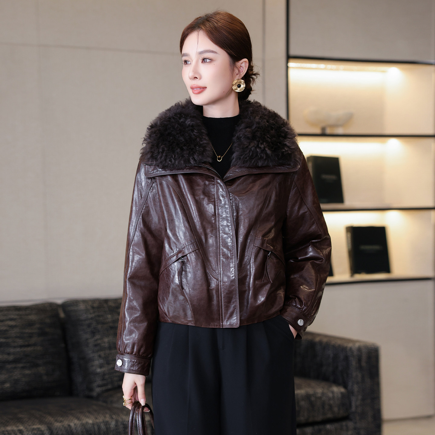 真皮羽绒服女短款2025冬季新款羊羔毛领海宁绵羊皮夹克外套洋气,女装/女士精品,皮衣,淘宝优惠券,粉丝福利购,淘宝优惠卷