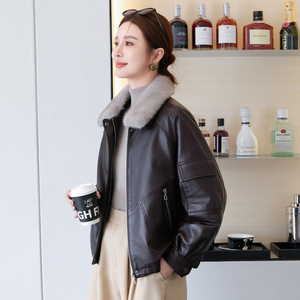 真皮羽绒服皮衣女2025冬季新款