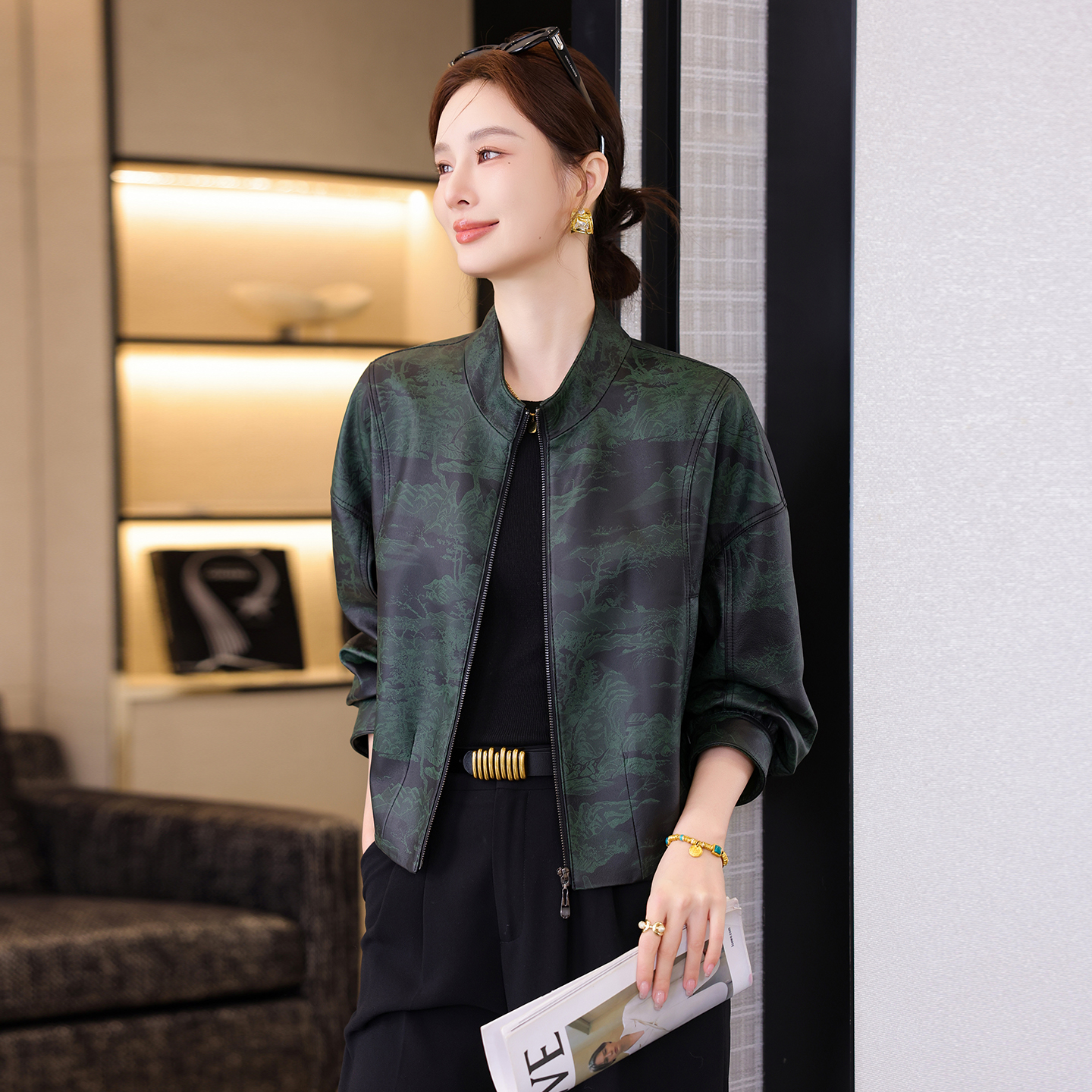 2025新款短款绵羊皮夹克外套