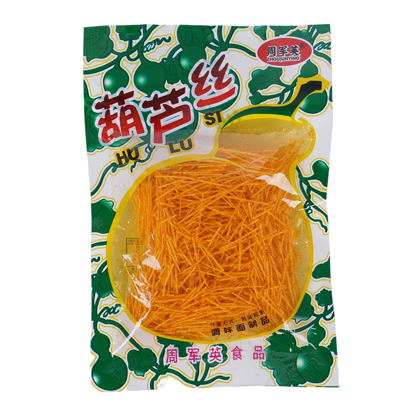 周军英葫芦丝辣条怀旧零食袋装