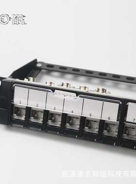 新款带防尘门网络屏蔽配线架  CAT6/CAT6A 24口屏蔽配线架