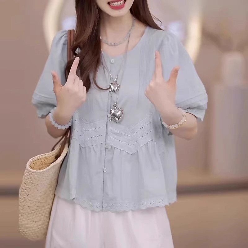 大码女装2025新款夏季设计感漂亮短袖T恤胖MM蕾丝花边拼接衬衫女