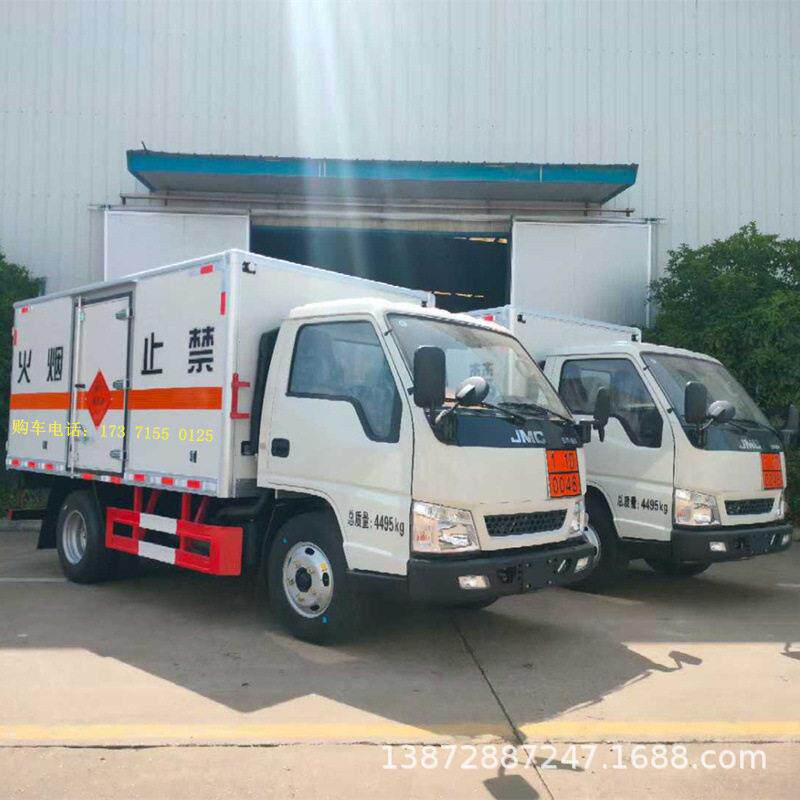 蓝牌江铃品顺达危险厢式车 工业酒精桶装柴RMW,输汽油运车多少钱