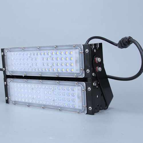 2019工程款LED泛光灯100W Flood light