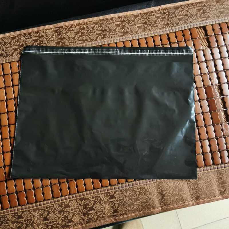 PE黑色遮光自粘袋，高性能自粘袋，封口袋，不干胶袋，服装袋