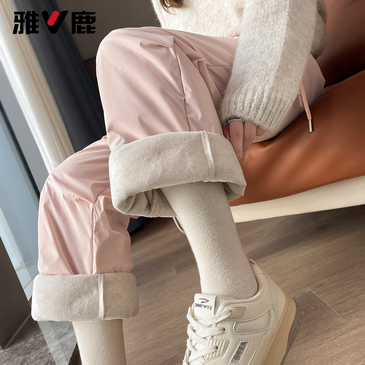 雅鹿加厚加绒羽绒裤女外穿工装裤