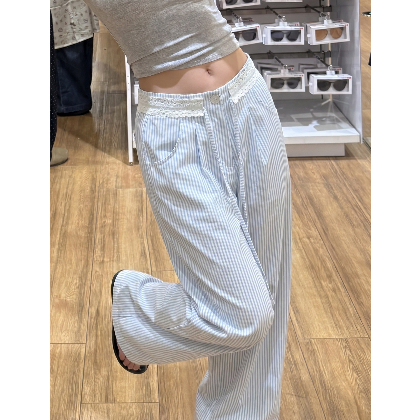 蓝色条纹裤女夏季薄款小个子设计感蕾丝花边腰宽松直筒休闲阔腿裤