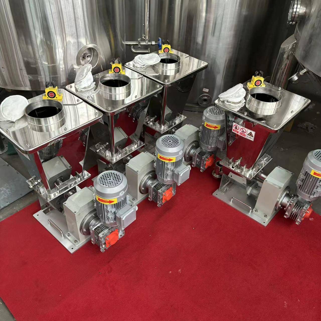 不锈钢316L喂料机双轴给料器槽式粉体输送机螺旋输送机绞龙上料机