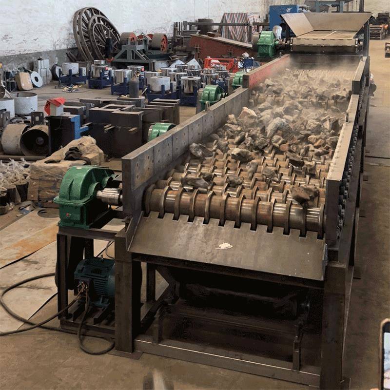 大型筛石机泥石分离机移动多级联动滚轴筛可以筛石头和土的设备