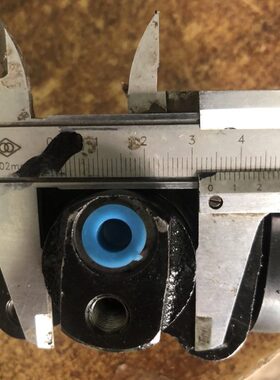 EQ1060后分泵叉车分泵