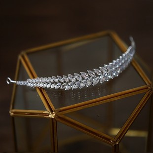 薇薇安设计 赫本风 简约精巧素发冠皇冠锆石水钻闪发饰新娘皇冠