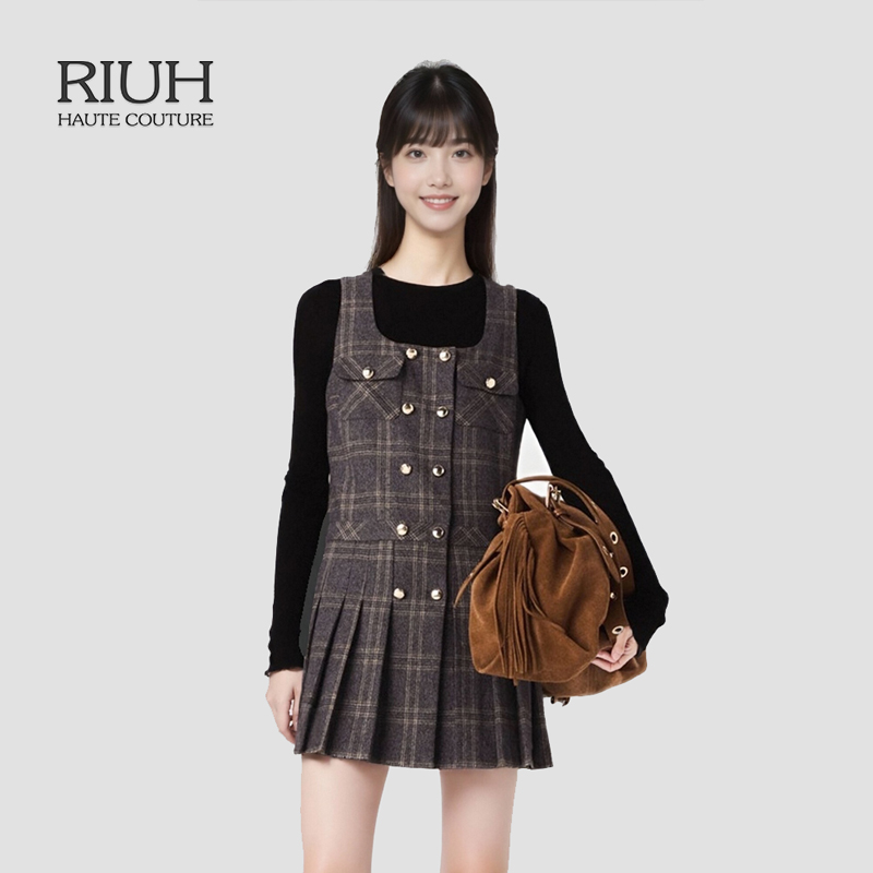 RIUH法式百搭时尚灰色双排扣短款收腰连衣裙25秋冬