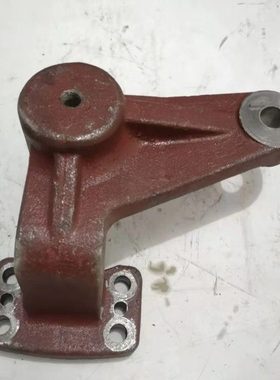 盐城黄海金马254/304A/354D/404D拖拉机配件前桥边减左右转向臂