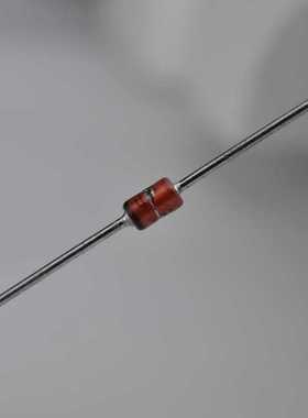 稳压二极管 0.5W 62V BZX55C62