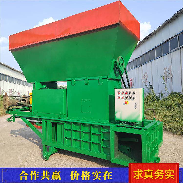 牛羊饲料牧草压块机玉米秸秆青储打包机卧式秸秆压块机