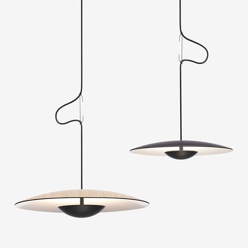 北欧简约创意餐厅圆形木纹艺术床头卧室客厅设计师样板房吊灯