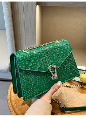 Red Crocodile Pattern Chain Womens Bag 2025 Spring Shoulder