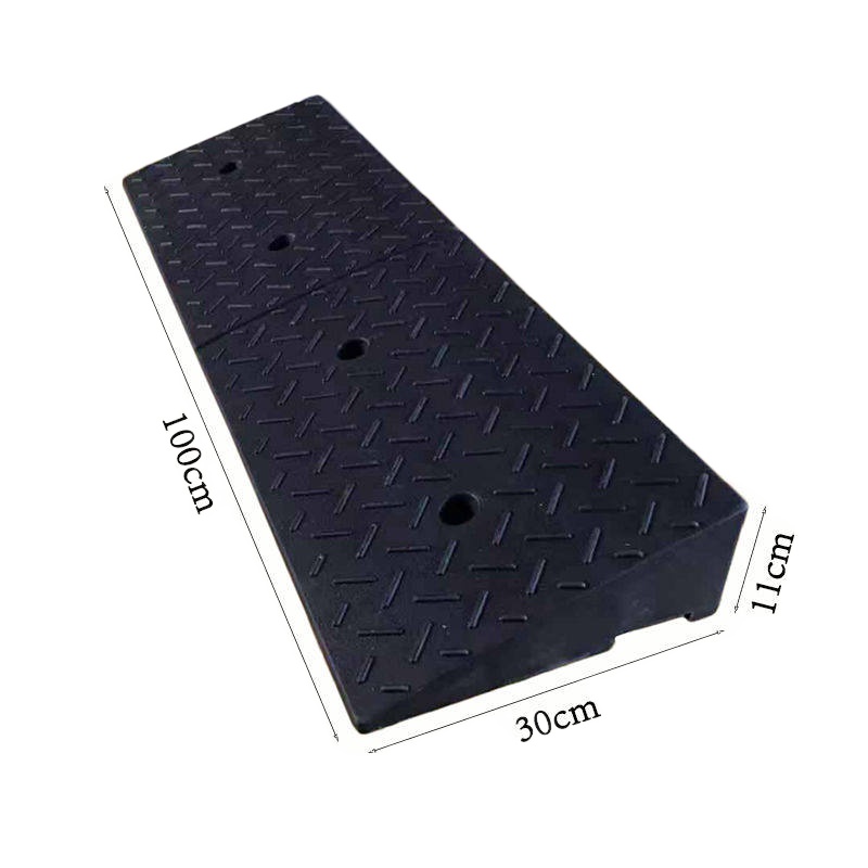 大货车专用e橡塑路沿坡汽车爬坡斜坡垫三角垫马路牙子台阶垫模板1