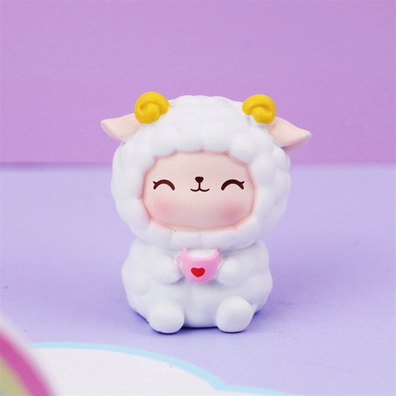 少女心小羊汽车车内摆件烘焙蛋糕装饰品可爱女生办公书桌面小摆饰