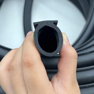 车库门密封条卷帘门底部密封条卷闸门防尘防风老式卷帘门配件