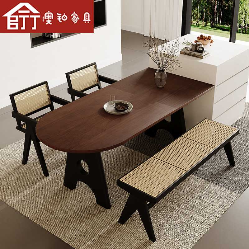 澳铂中古风大板餐桌家用洽谈桌吃饭桌子小户型实木餐桌椅组合定制