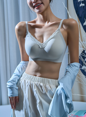 UNICORN HORNS性感细肩带内衣女士薄款无痕聚拢法式V领蕾丝文胸罩