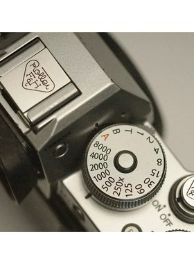 适用禄来富士XT5/XT4/XT30/XS10/XS20/XE4/XE3热靴盖通用快门按钮