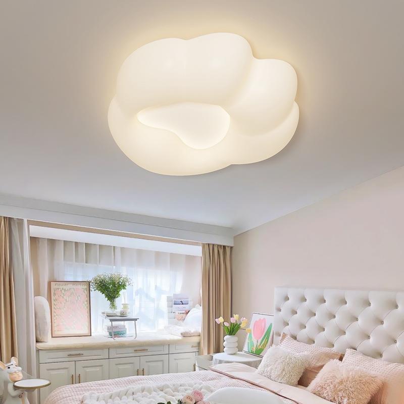 熊爪吸顶灯全光谱儿童房间灯卧室灯北欧灯具奶油风格创意餐厅吊灯